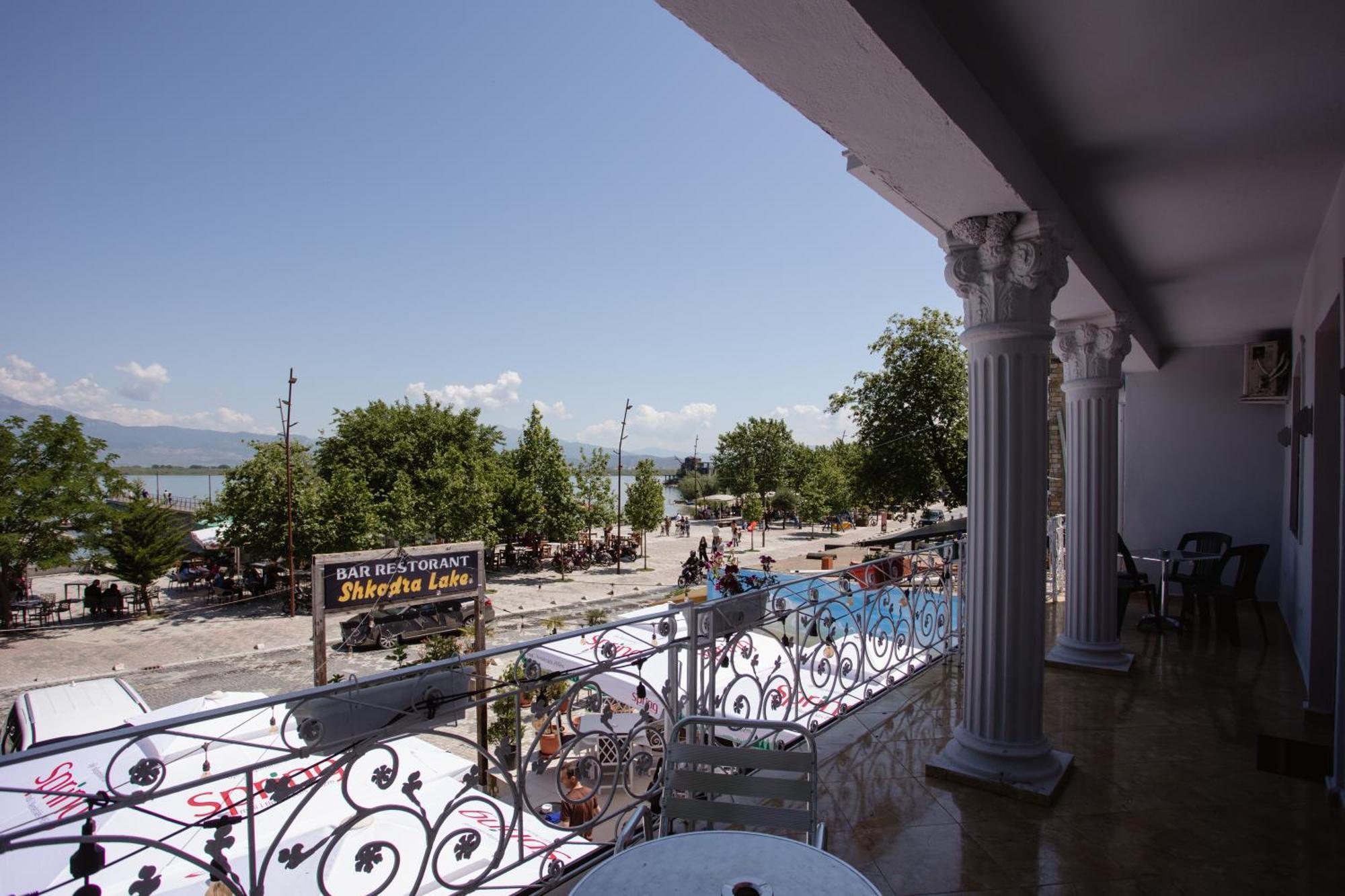 Hotel Shkodra Lake Široka Exteriér fotografie
